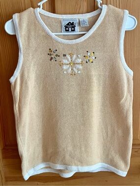 Storybook Knits Snowflake Beaded Sweater Vest Size S Yellow Cream Vintage 90s